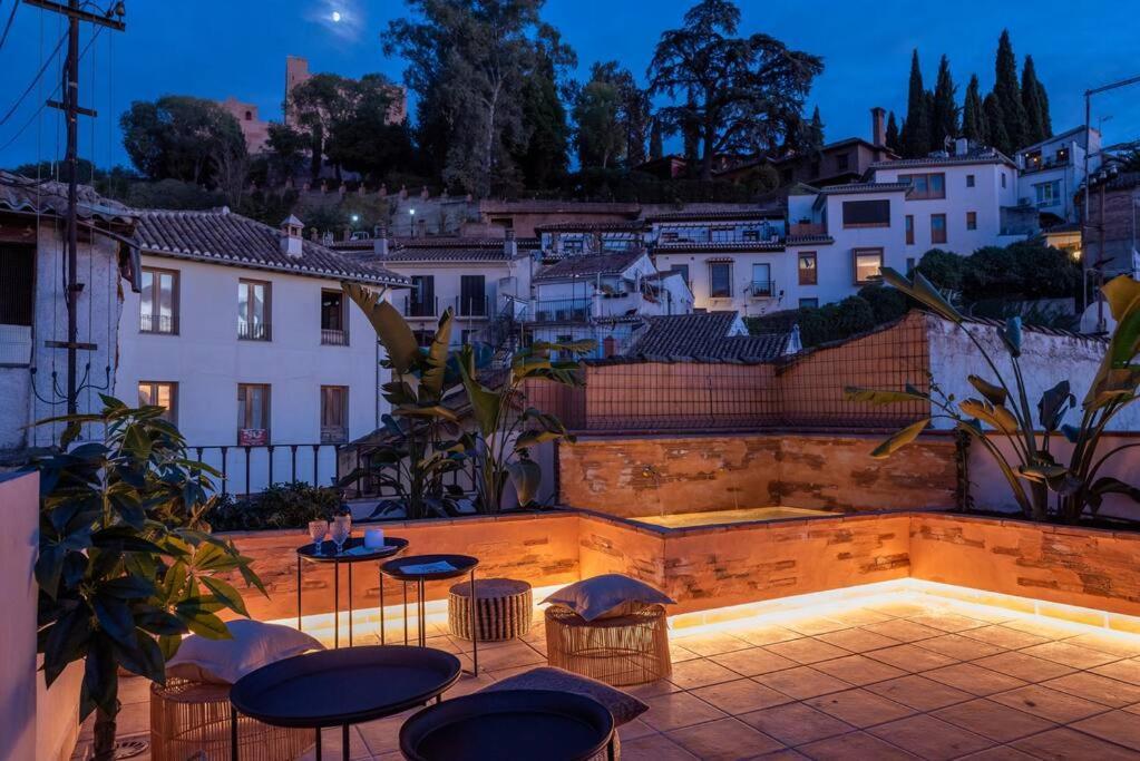 Suites Jardines De La Alhambra غرناطة المظهر الخارجي الصورة