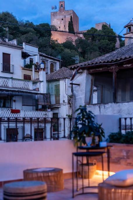 Suites Jardines De La Alhambra غرناطة المظهر الخارجي الصورة